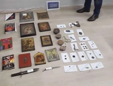 Αντικείμενα μαύρης μαγείας και σατανισμού σε σπίτι αρχαιοκάπηλων στη Θεσπρωτία